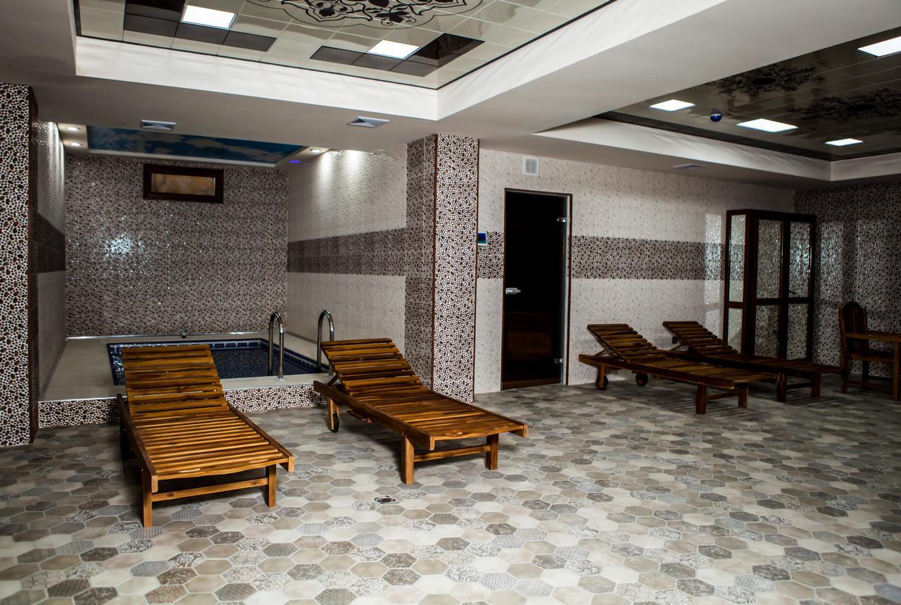 Azalea Hotel Baku Exteriör bild